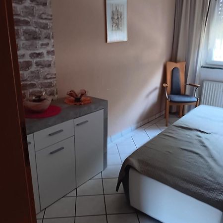 Ferienwohnung Beate & Burkhard Oberhausen  Buitenkant foto